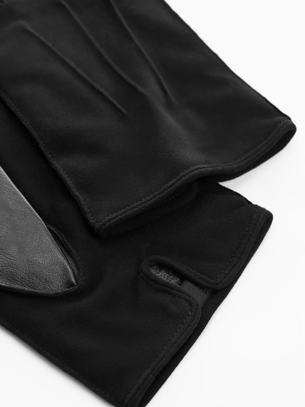 Suede leather gloves with wool lining