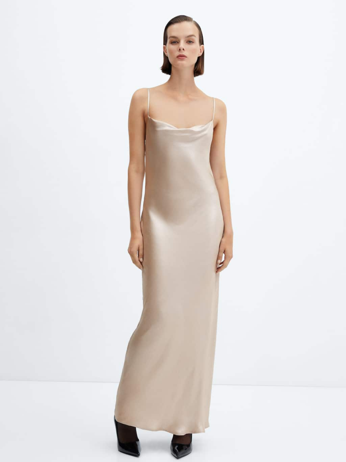 Open-back satin-effect dress